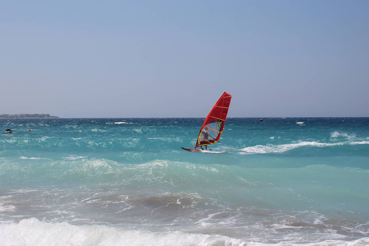Windsurfen in Ixia - Rhodos